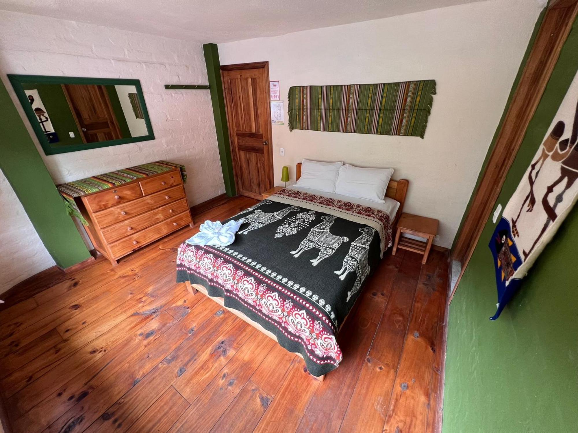 La Casa Verde Eco Guest House 巴尼奥斯 客房 照片