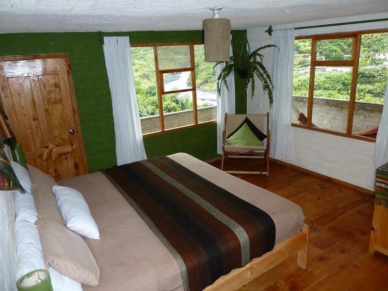 La Casa Verde Eco Guest House 巴尼奥斯 客房 照片