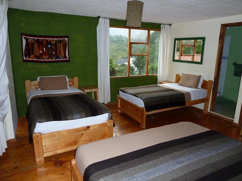 La Casa Verde Eco Guest House 巴尼奥斯 客房 照片